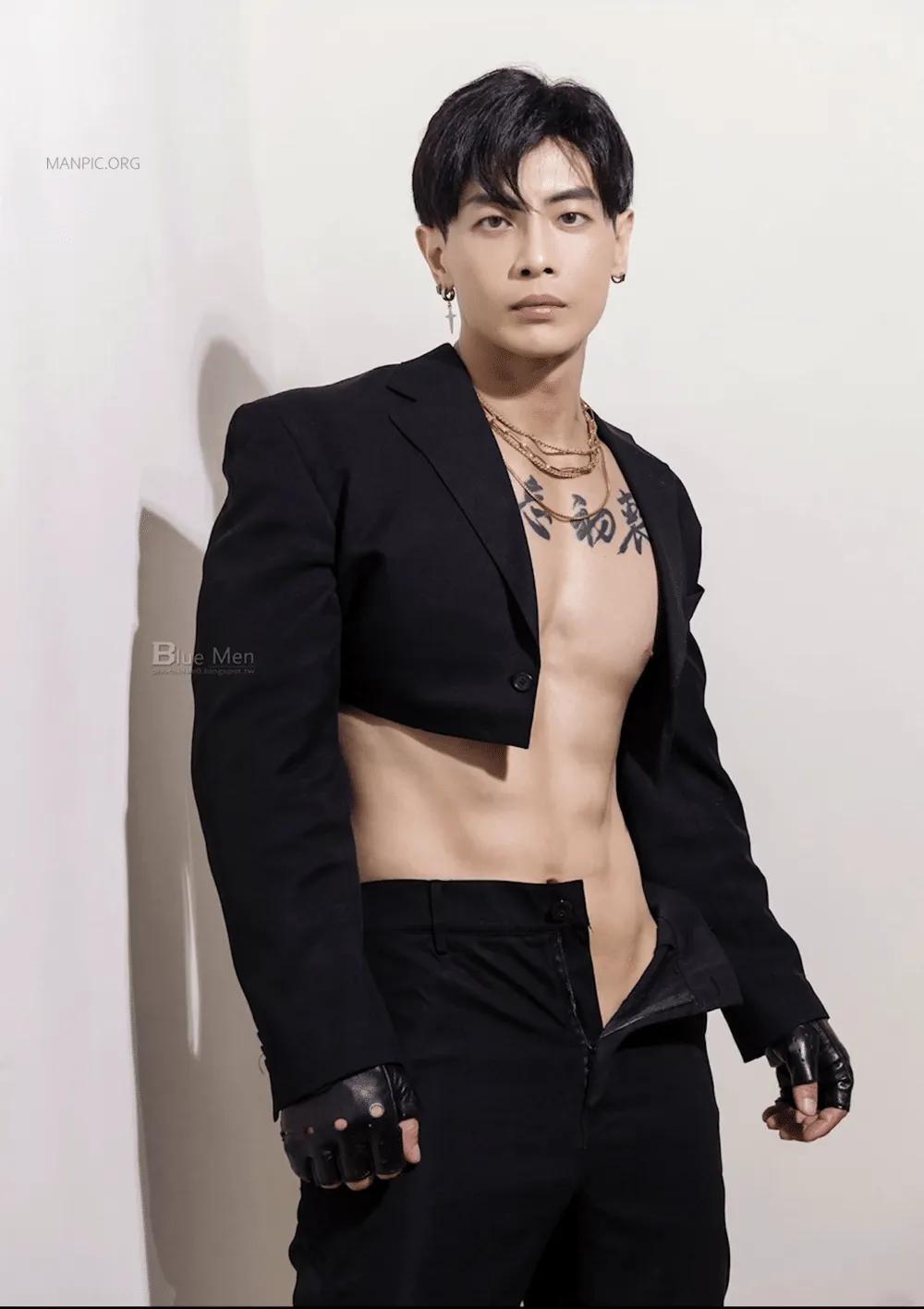BLUEMEN 藍男色 NO.482 風暴猛男舞者的泌蜜探索 唐子元[Photo+Video R+]-MANIMG