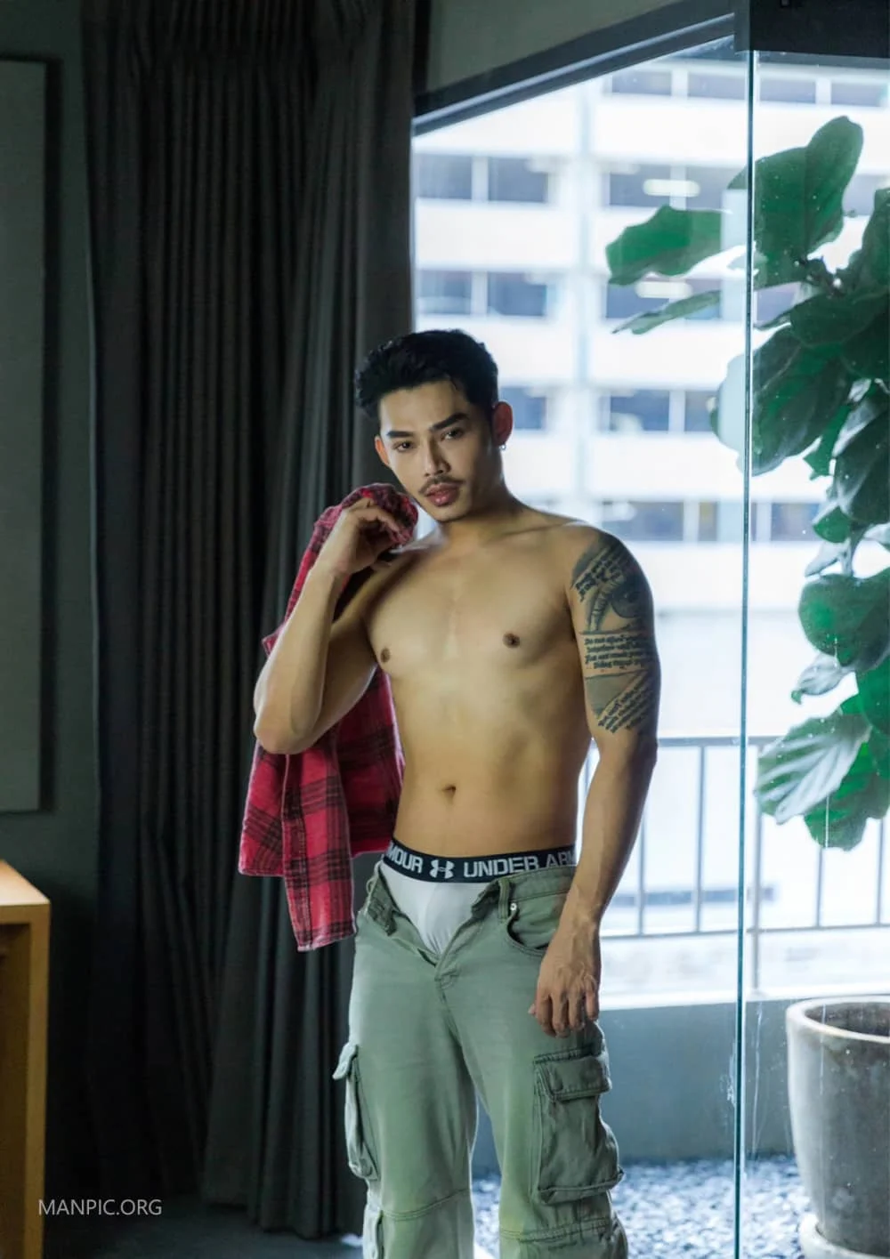 XOXO Magazine vol 16 – GUM[Photo+Video R+]-MANIMG