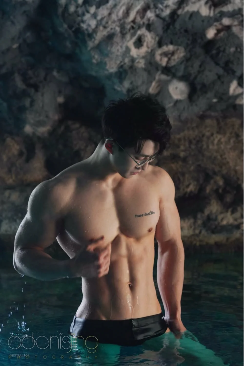 Adonisjing – 老師的放縱假期2-Vol.01 c老師回歸[Photo 18+]-MANIMG